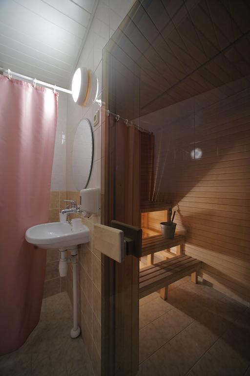 Rehe Hotel Tartu Værelse billede